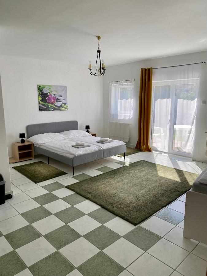 Appartementhaus 5. Jahreszeit Хевиз Экстерьер фото
